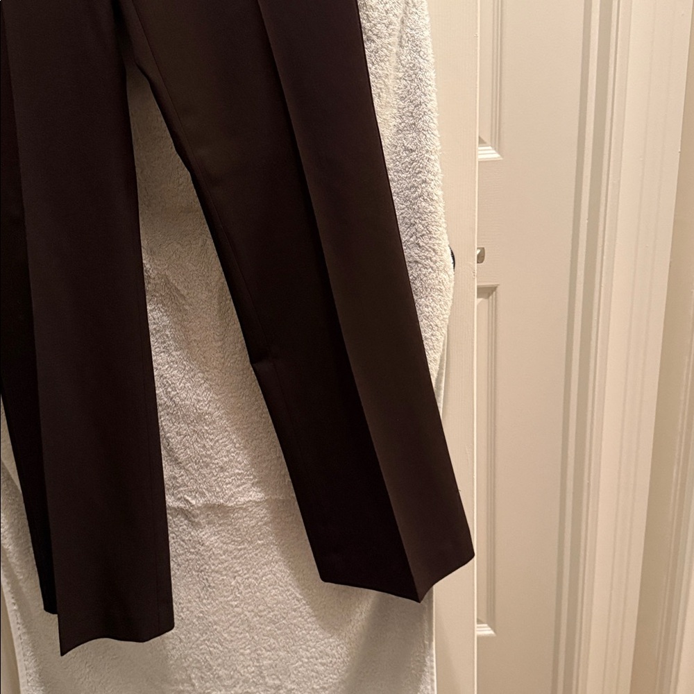 Elegant Dark Chocolate Women's Pants - Picture 3 of 4